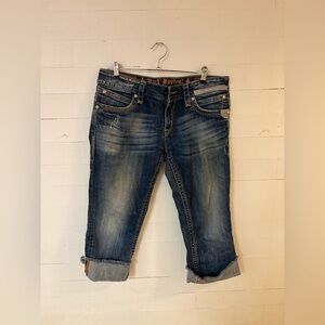 Rock Revival Gwen Capri Jeans Size 31 Cropped Embellished Denim
